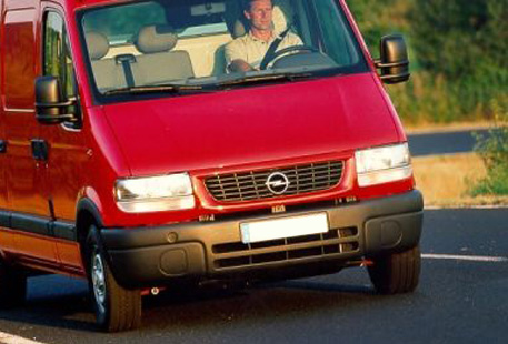 Image du vehicule OPEL MOVANO I PLATEAU (A) PHASE 1 - 2P MOYEN (3578mm) 1999-01->2003-11
