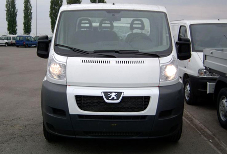 Image du vehicule PEUGEOT BOXER III L3 PLATEAU PHASE 1 - 2P MOYEN (3450mm) 2006-06->2015-06