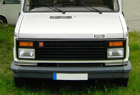 Image du vehicule CITROEN C-25 250 COMBI PHASE 1 - 4P 1981-11->1990-09