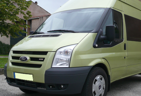 Image du vehicule FORD (EU) TRANSIT IV COMBI - 5P -300- MOYEN (3300mm) SURÉLEVÉ 2006-09->2015-06