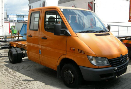 Image du vehicule MERCEDES SPRINTER I CHASSIS DOUBLE CABINE (901/902/903/904) PHASE 2 - 3P MOYEN 2002-01->2006-06