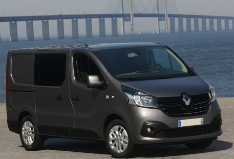 Image du vehicule RENAULT TRAFIC III L1H1 CABINE APPROFONDIE PHASE 1 - 4P -1000- COURT (3098mm) 2014-06->