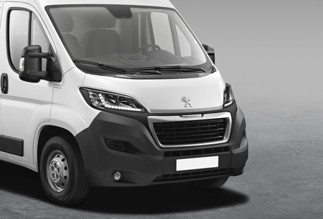 Image du vehicule PEUGEOT BOXER III L3 CHASSIS DOUBLE CABINE PHASE 2 4P LONG (4035mm) 2014-06->