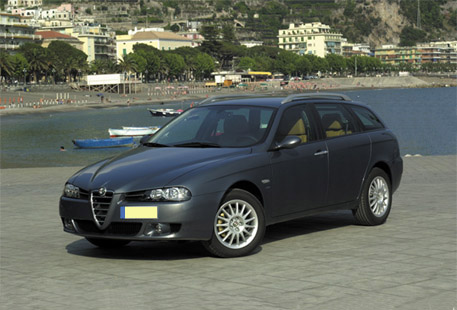 Image du vehicule ALFA-ROMEO 156 SPORTWAGON PHASE 3 - 5P 2003-07->2007-04
