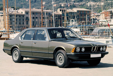 Image du vehicule BMW SERIE 7 I (E23) - 4P 1977-01->1986-06