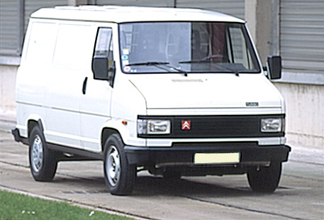 Image du vehicule CITROEN C-25 250 FOURGON PHASE 2 - 3P -1000- COURT 1990-09->1995-06