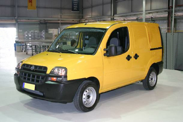 Image du vehicule FIAT DOBLO I CARGO PHASE 1 - 5P 2001-03->2005-12