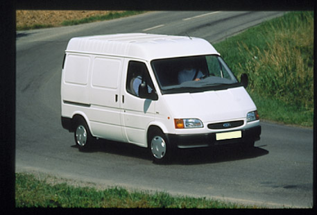 Image du vehicule FORD (EU) TRANSIT II FOURGON PHASE 3 - 4P -100- COURT 1994-10->2000-08