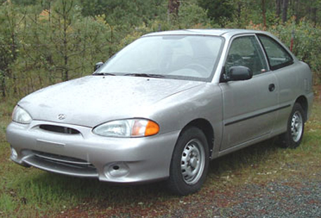 Image du vehicule HYUNDAI PONY III 3P 1998-01->1999-11