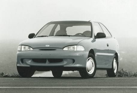 Image du vehicule HYUNDAI PONY II - 3P 1994-10->1997-12