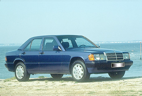Image du vehicule MERCEDES 190 I (W201) PHASE 2 - 4P 1988-09->1993-06