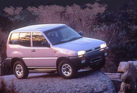 Image du vehicule NISSAN TERRANO II BREAK PHASE 1 - 3P 1993-10->1996-06