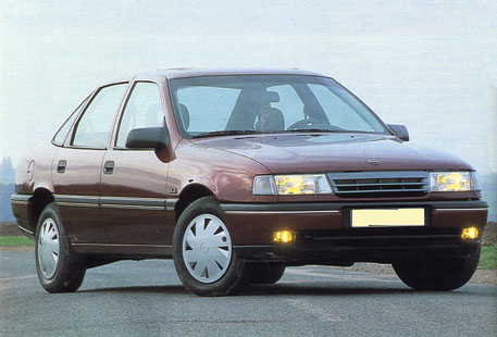Image du vehicule OPEL VECTRA I BERLINE (A) PHASE 1 - 4P 1988-09->1992-06
