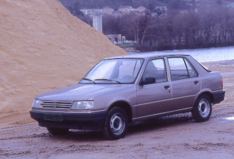 Image du vehicule PEUGEOT 309 PHASE 1 - 5P 1985-10->1989-06