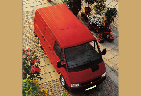 Image du vehicule RENAULT TRAFIC I FOURGON PHASE 2 - 4P -1100- COURT 1989-05->1994-09