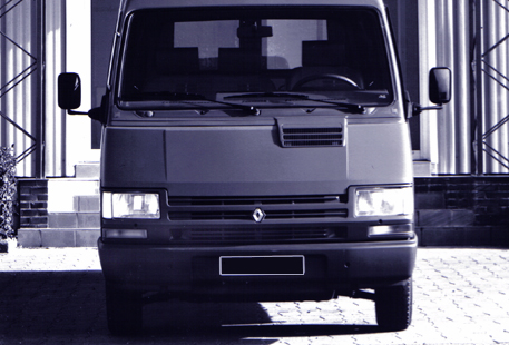 Image du vehicule RENAULT TRAFIC I FOURGON PHASE 2 - 4P -1100- MOYEN COURT 1991-07->1994-09