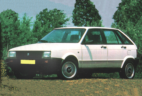 Image du vehicule SEAT IBIZA I (021A) PHASE 1 - 5P 1986-09->1989-01
