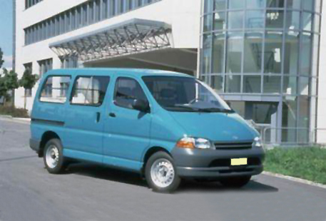 Image du vehicule TOYOTA HI-ACE II COMBI PHASE 2 - 4P 1996-01->2006-12