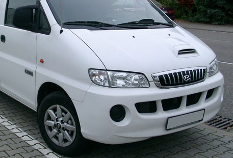 Image du vehicule HYUNDAI H1 STAREX I PLATEAU PHASE 1 - 2P 2000-10->2007-04